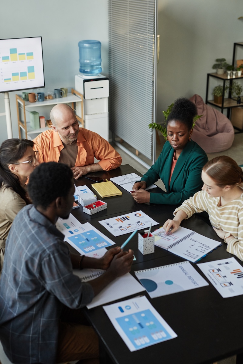 Business meeting about website design